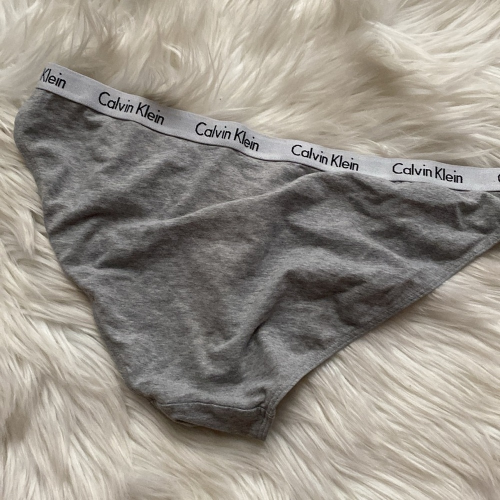 Calvin Klein panty bundle - Picture 6 of 8